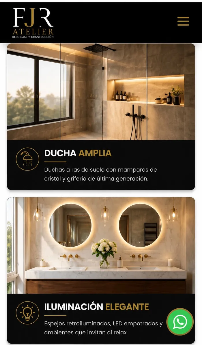 Ducha amplia a ras de suelo con mampara de cristal e iluminación LED elegante con espejos retroiluminados